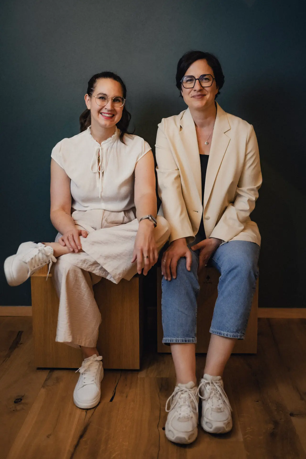 Sarah Kind und Dr. Franziska Haberl Robe & Resonanz Consulting
